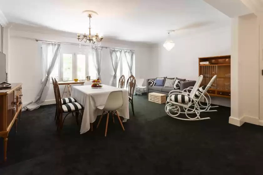 Holiday rentals in Samba, Gandia