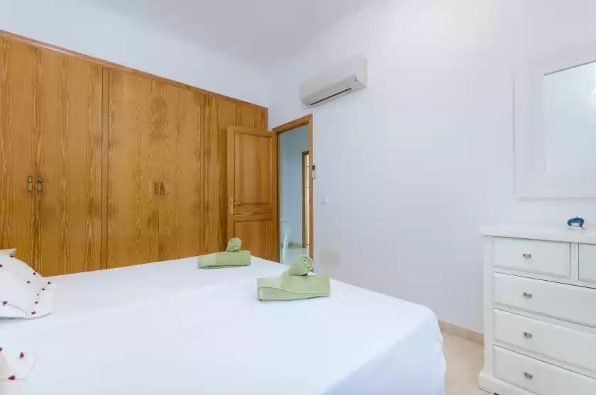 Holiday rentals in Bexan cala mandia, s'Estany d'en Mas