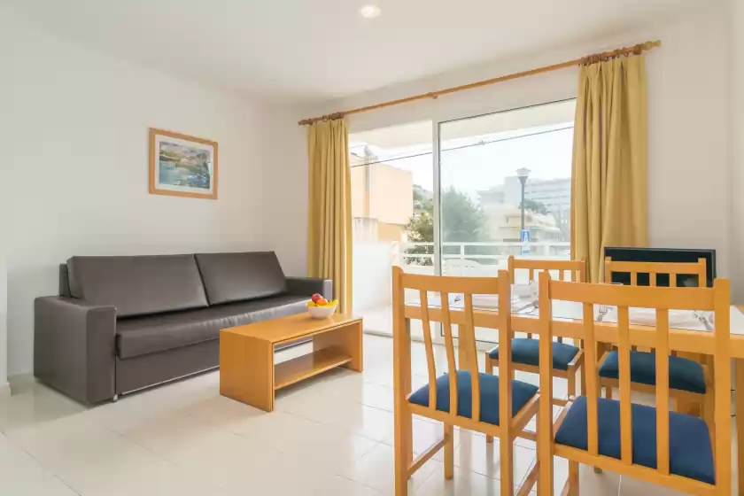 Holiday rentals in Massanet (bb), Canyamel