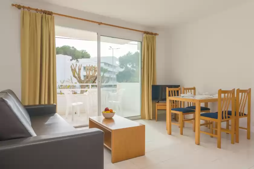 Holiday rentals in Massanet (bb), Canyamel