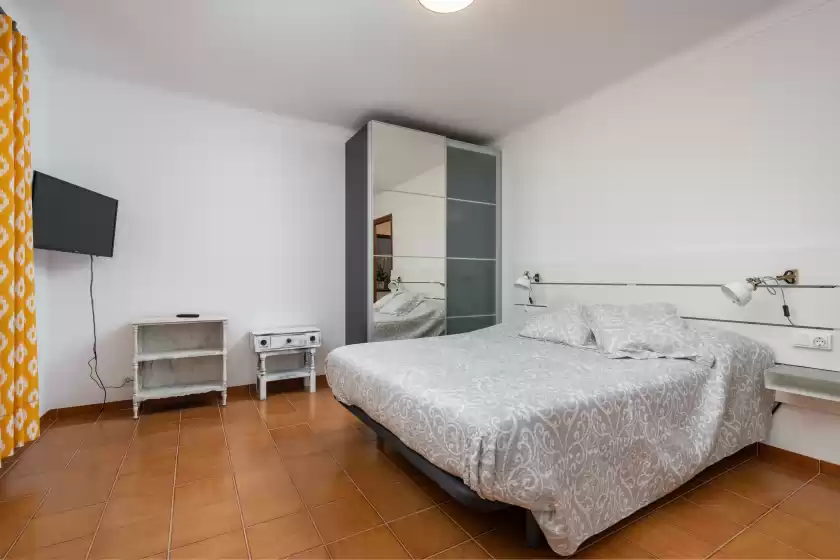Holiday rentals in Estrel, Can Picafort