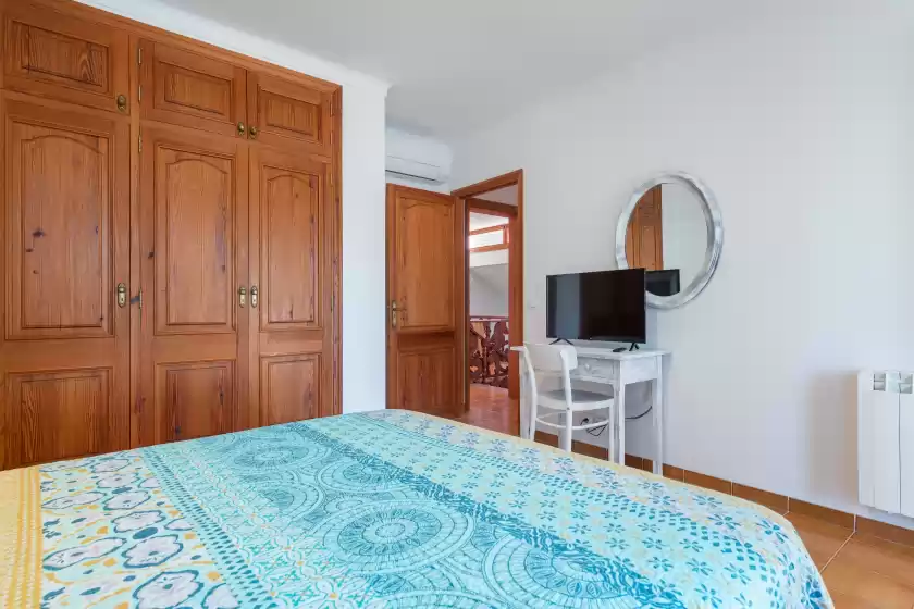 Holiday rentals in Estrel, Can Picafort