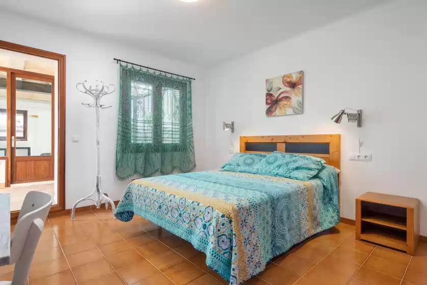 Holiday rentals in Estrel, Can Picafort