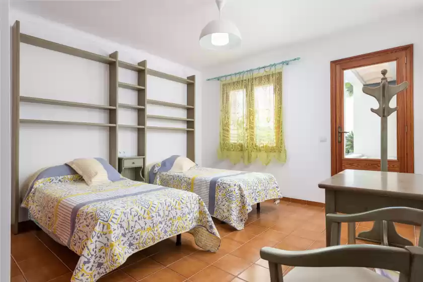 Holiday rentals in Estrel, Can Picafort