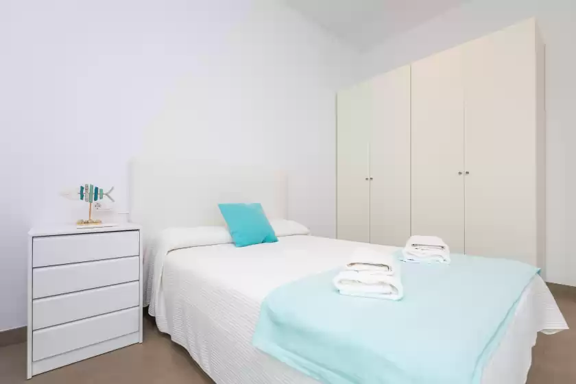 Alquiler vacacional en Son sastre (figuerola), Muro