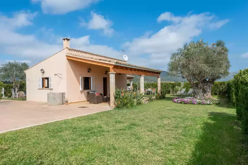 Holiday rentals in Son gallina, Sa Pobla