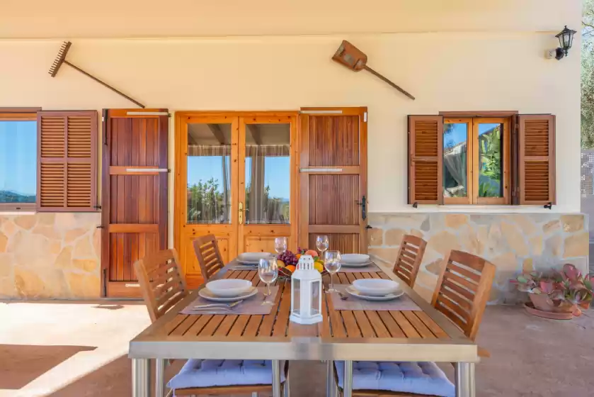 Holiday rentals in Vista sol, Ariany