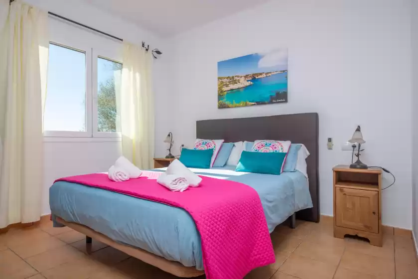 Holiday rentals in Vista sol, Ariany