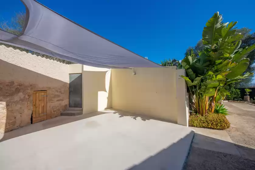 Holiday rentals in Vista sol, Ariany