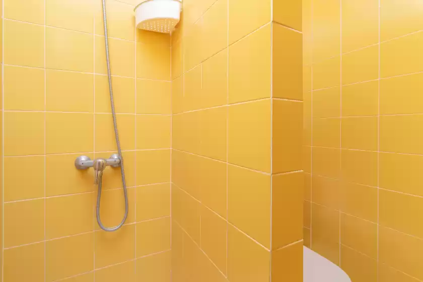 Holiday rentals in Mirella, Habitat