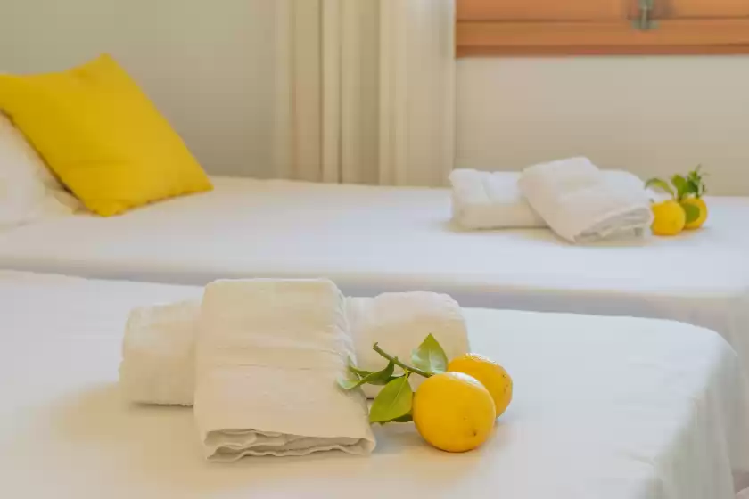 Holiday rentals in La llimona, Port de Pollença