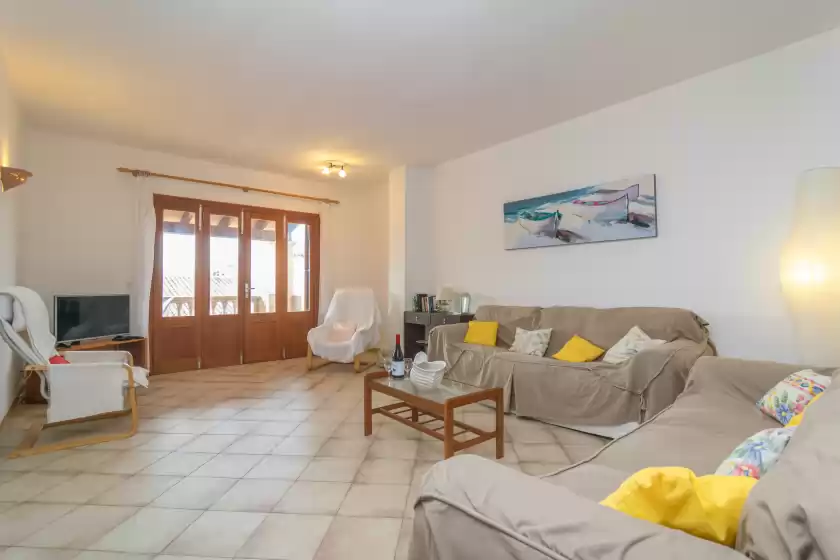 Holiday rentals in Habitatge escorball, sa Ràpita