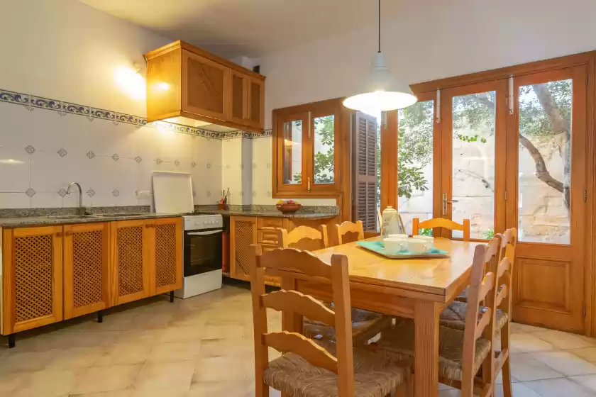 Holiday rentals in Habitatge escorball, sa Ràpita