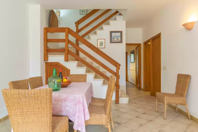 Holiday rentals in Habitatge escorball, sa Ràpita