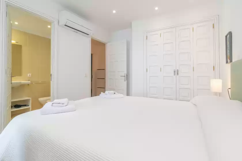 Holiday rentals in Ed. bellveure 2º b (duplex), Port de Pollença