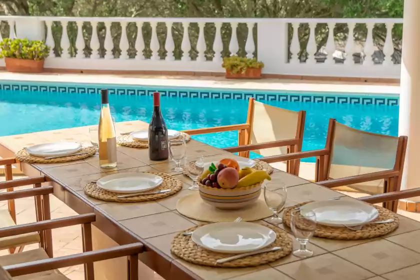 Holiday rentals in Can jaume 6, es Canutells