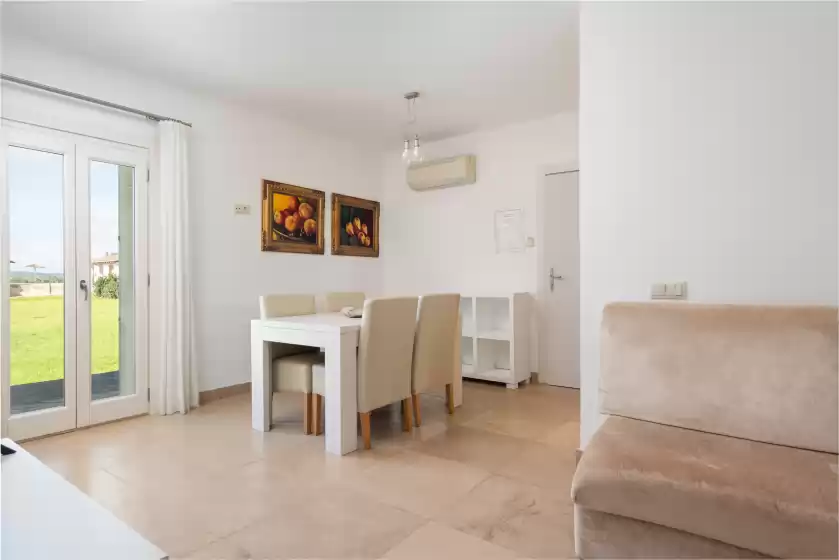 Holiday rentals in Sa franquesa vella, Vilafranca de Bonany