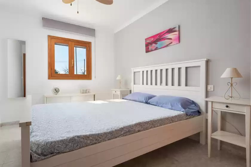 Holiday rentals in Ca na francisca, Lloseta