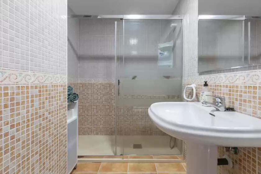 Holiday rentals in Tolox 1, Tolox