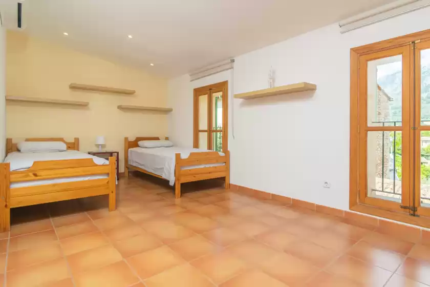 Holiday rentals in Ca's pobres, Sóller