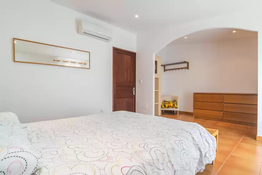 Holiday rentals in Ca's pobres, Sóller