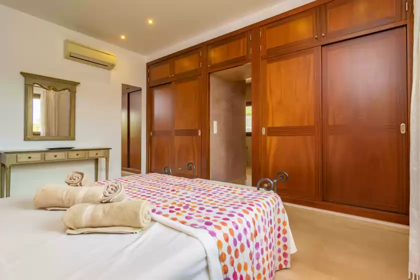 Ferienhaus auf S'albarcoquer, s'Horta