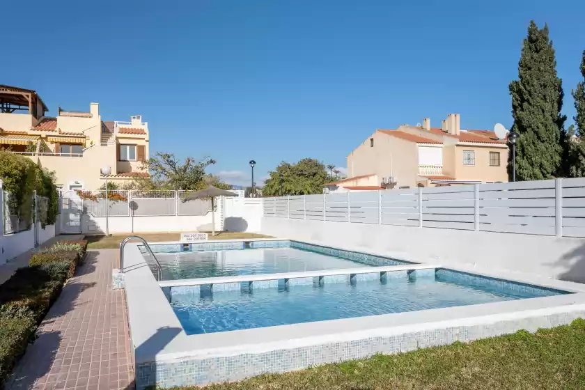 Holiday rentals in Bahamas iii (sant joan)