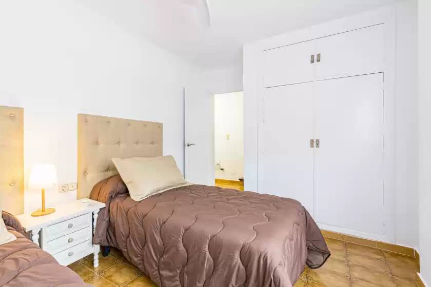 Holiday rentals in The beach (villa mar), Bolnuevo