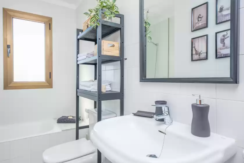 Holiday rentals in Perleta, Cala Rajada