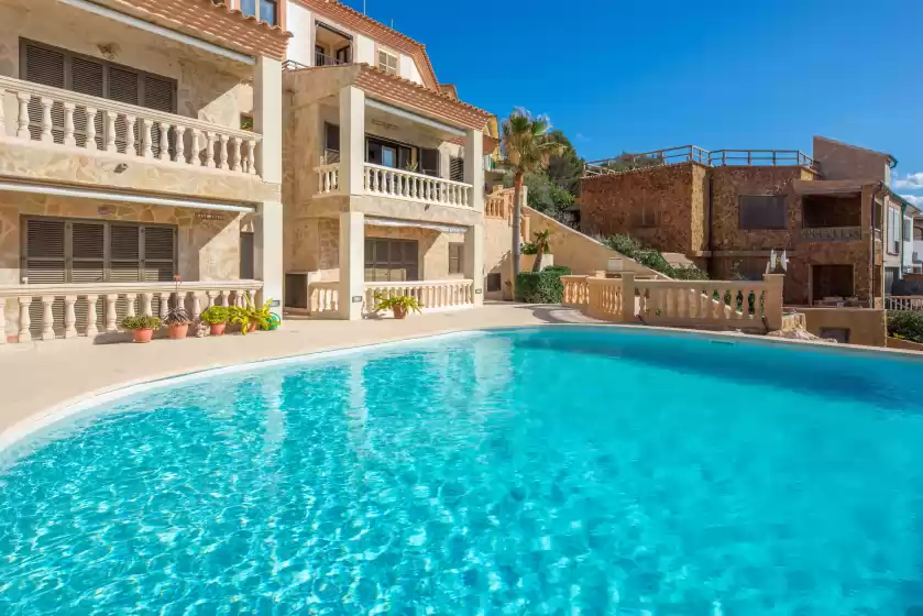 Holiday rentals in Perleta, Cala Rajada