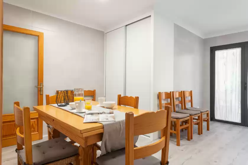 Holiday rentals in Villa canta, Platja de Muro