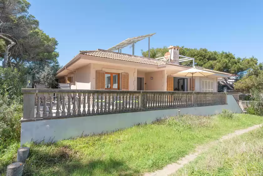 Holiday rentals in Villa canta, Platja de Muro