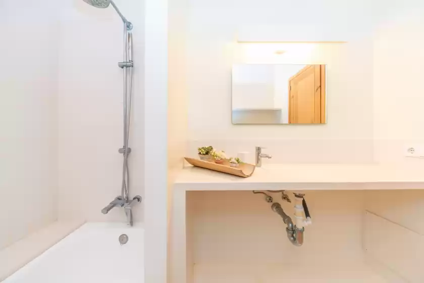 Location de vacances à Ses fonolleres, Cala Bona