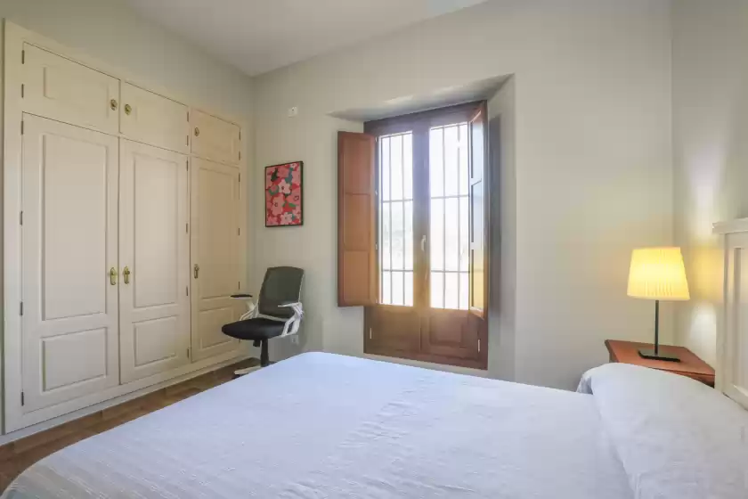Holiday rentals in Montecristo 4, Carmona