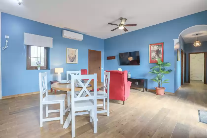 Holiday rentals in Montecristo 4, Carmona