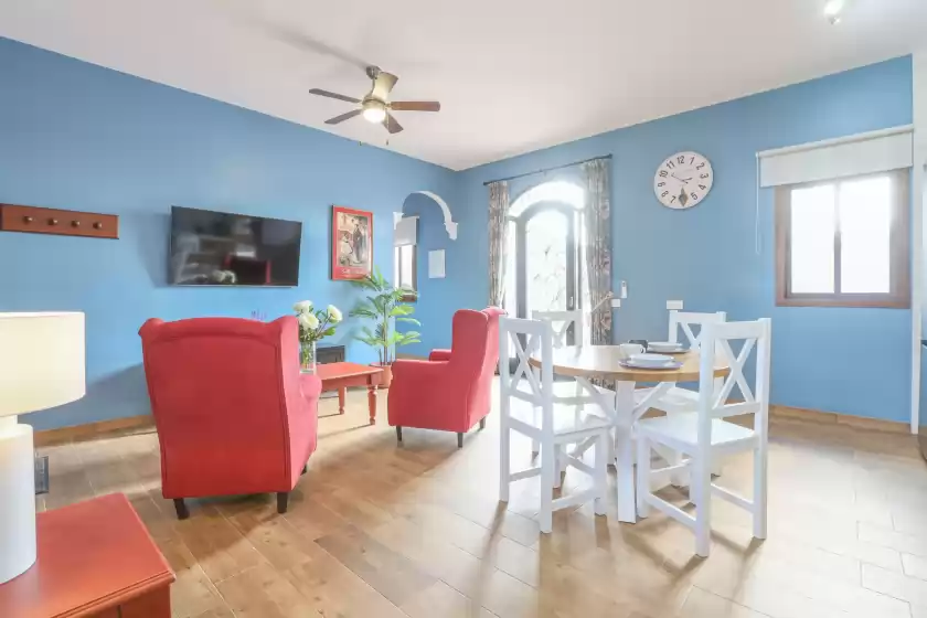 Holiday rentals in Montecristo 4, Carmona