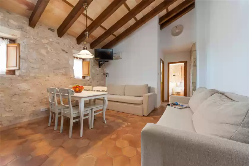 Holiday rentals in Sa franquesa vella, Vilafranca de Bonany