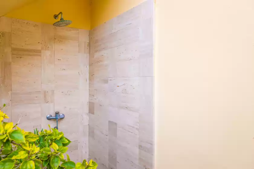 Holiday rentals in Xilvar, Alcanada