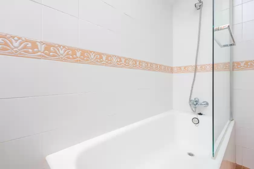 Holiday rentals in Xilvar, Alcanada