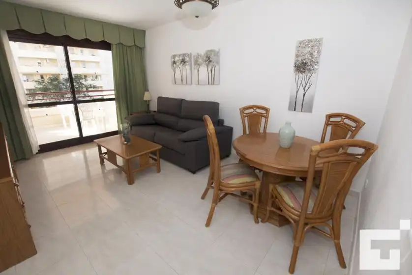 Alquiler vacacional en Topacio i 32a - grupo turis, Calp