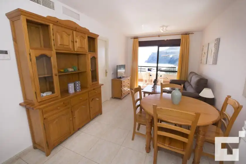 Alquiler vacacional en Coralbeach 318b - grupo turis, Calp