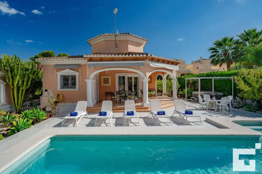 Holiday rentals in Coral - grupo turis, Fanadix