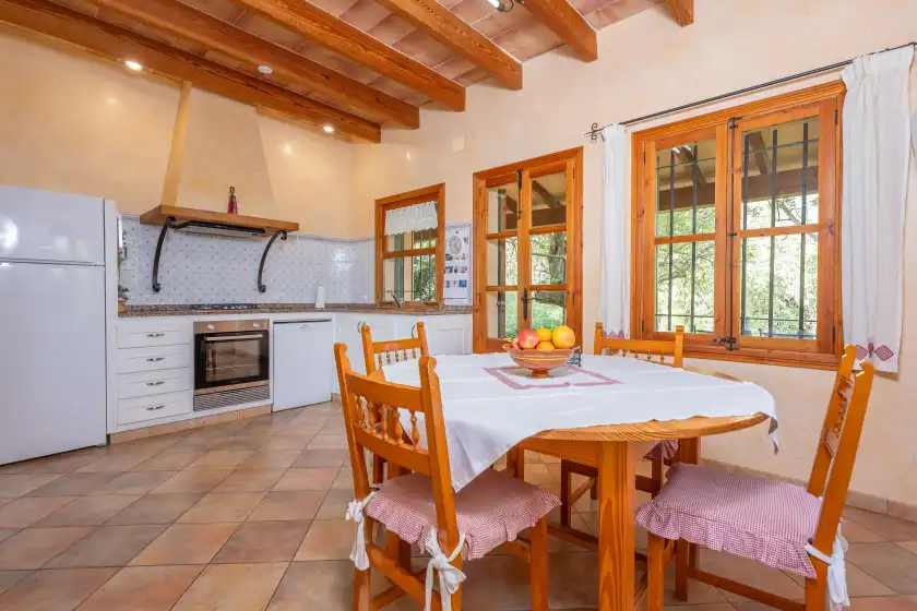 Holiday rentals in Can tabou, Selva
