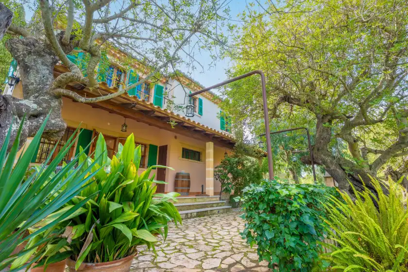 Holiday rentals in Can tabou, Selva