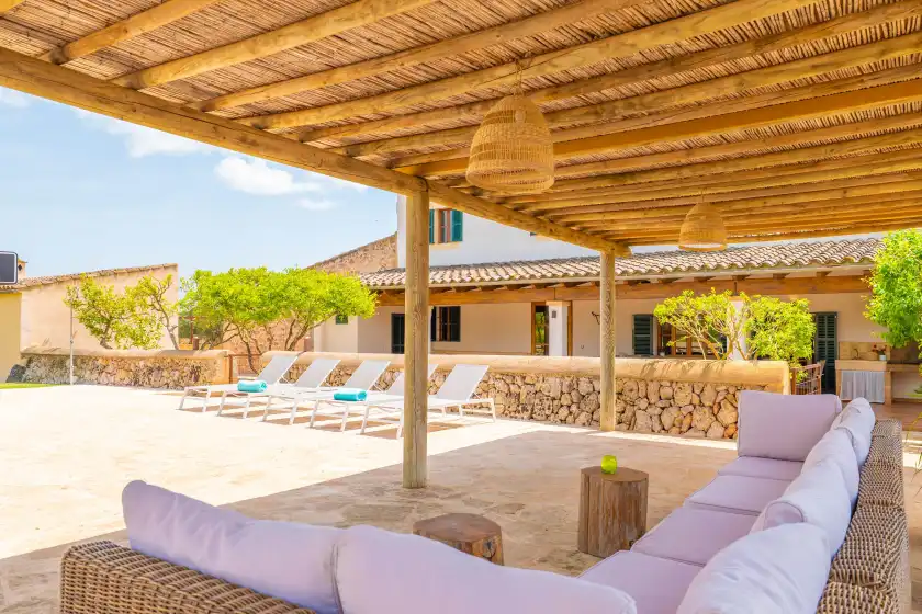 Holiday rentals in Son rossinyol nou, Campos