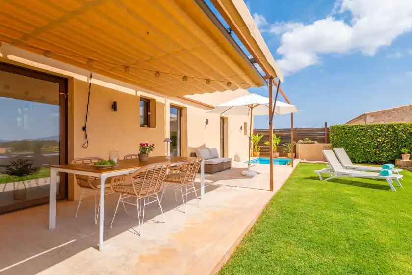 Holiday rentals in Son rossinyol nou (ses figueretes), Campos