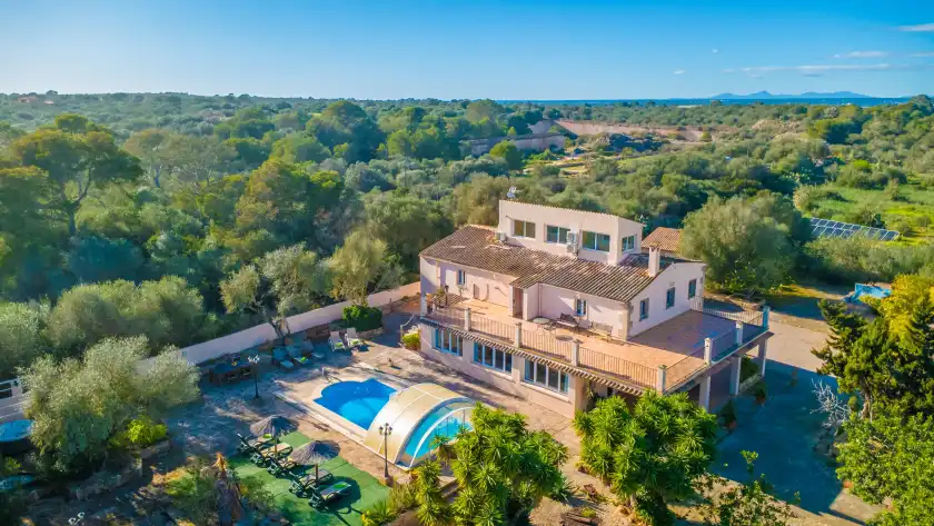 Holiday rentals in Can somni, ses Salines