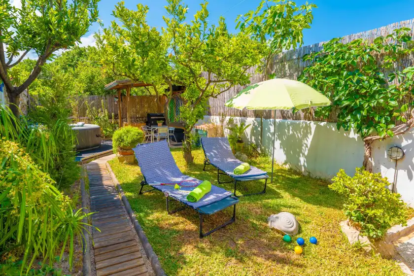 Holiday rentals in Can mateu (campanet), Campanet