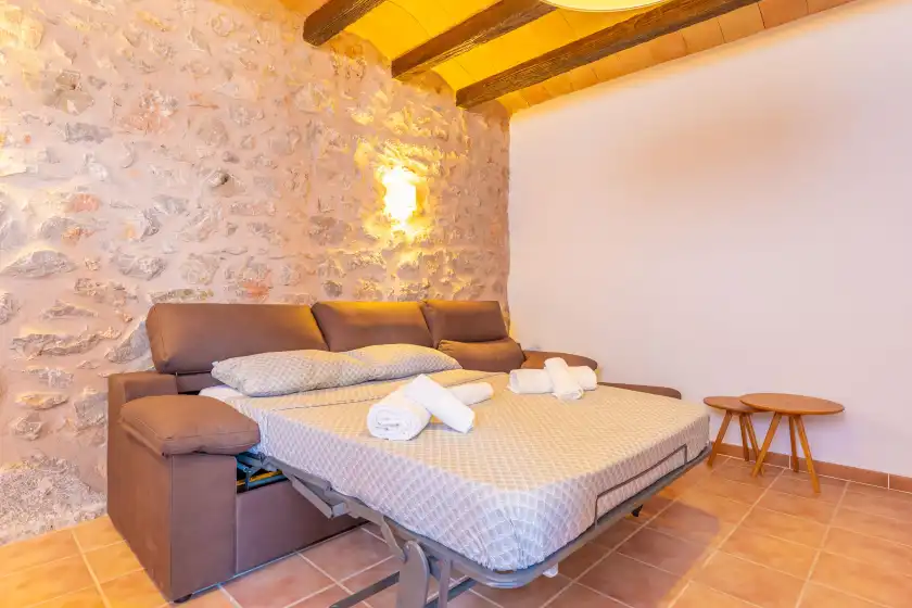 Holiday rentals in Juan thomas barcelo, Calvià