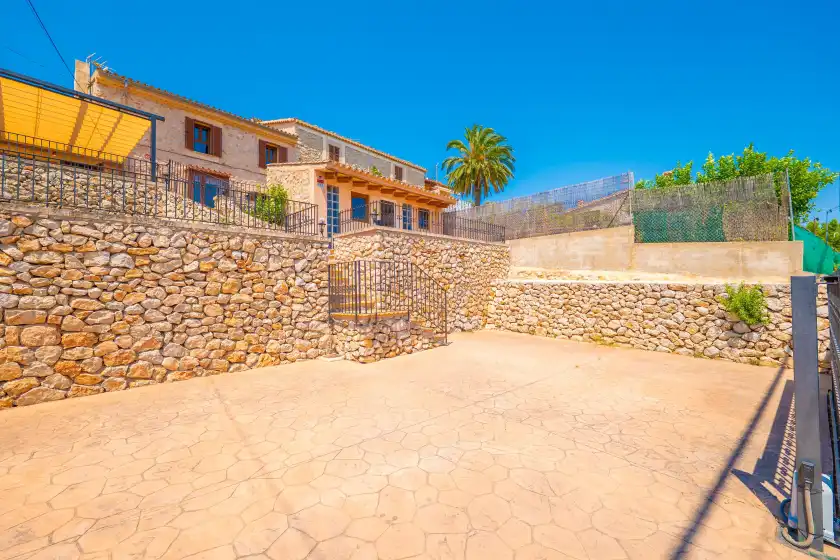 Holiday rentals in Juan thomas barcelo, Calvià